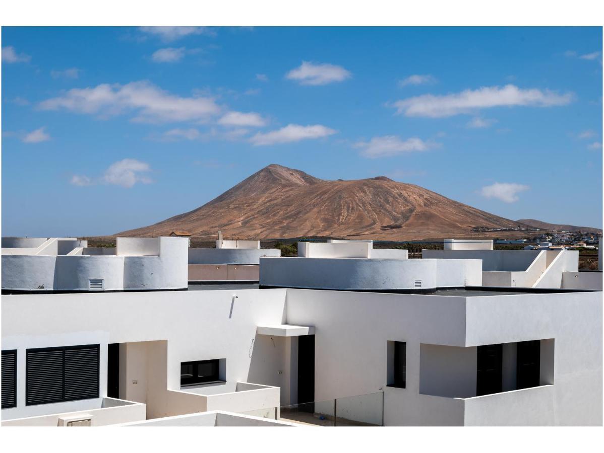 Ftv Holidays Homes Casa Tiare La Oliva Εξωτερικό φωτογραφία